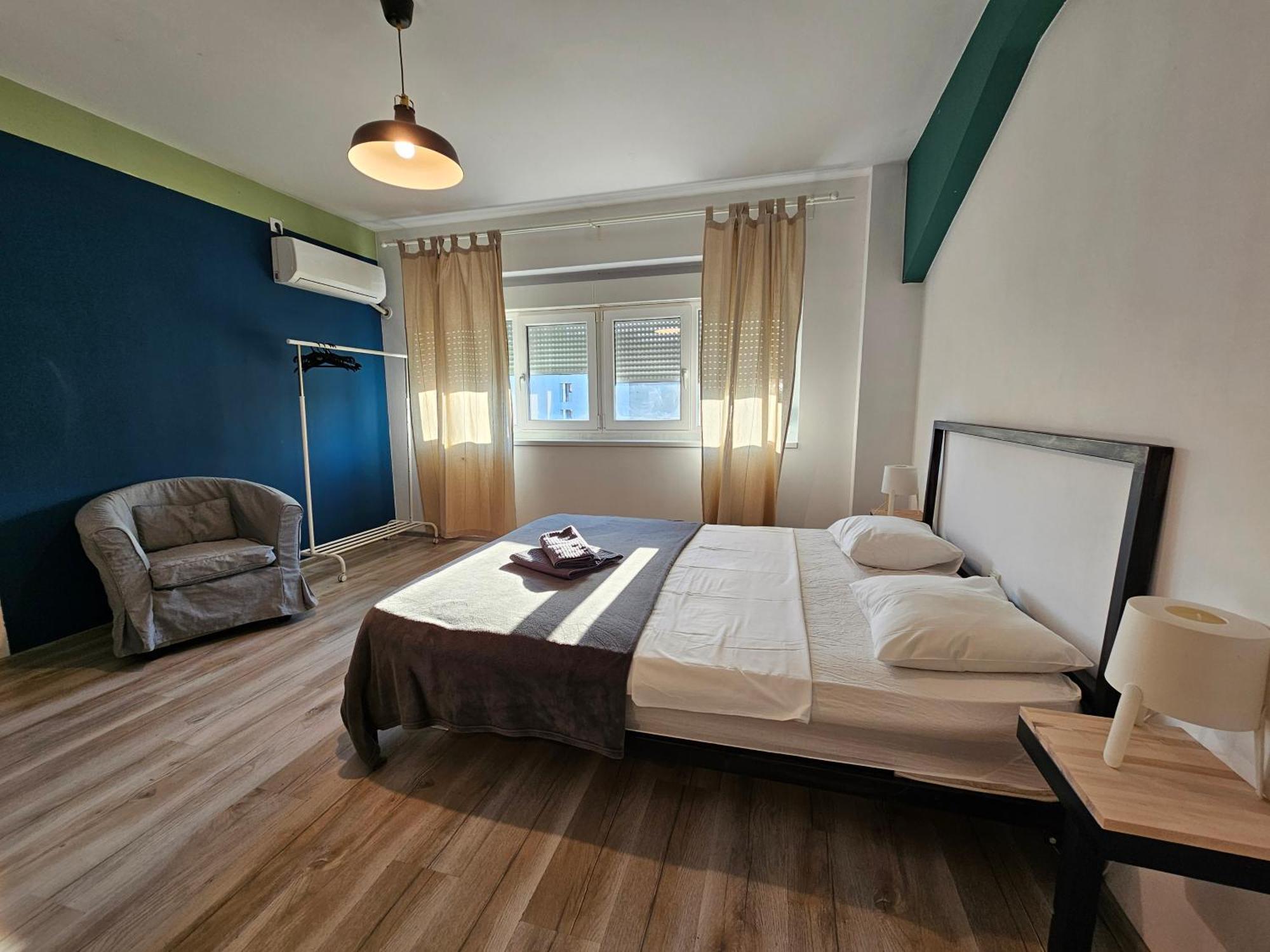Color Old Town Center Apartment *