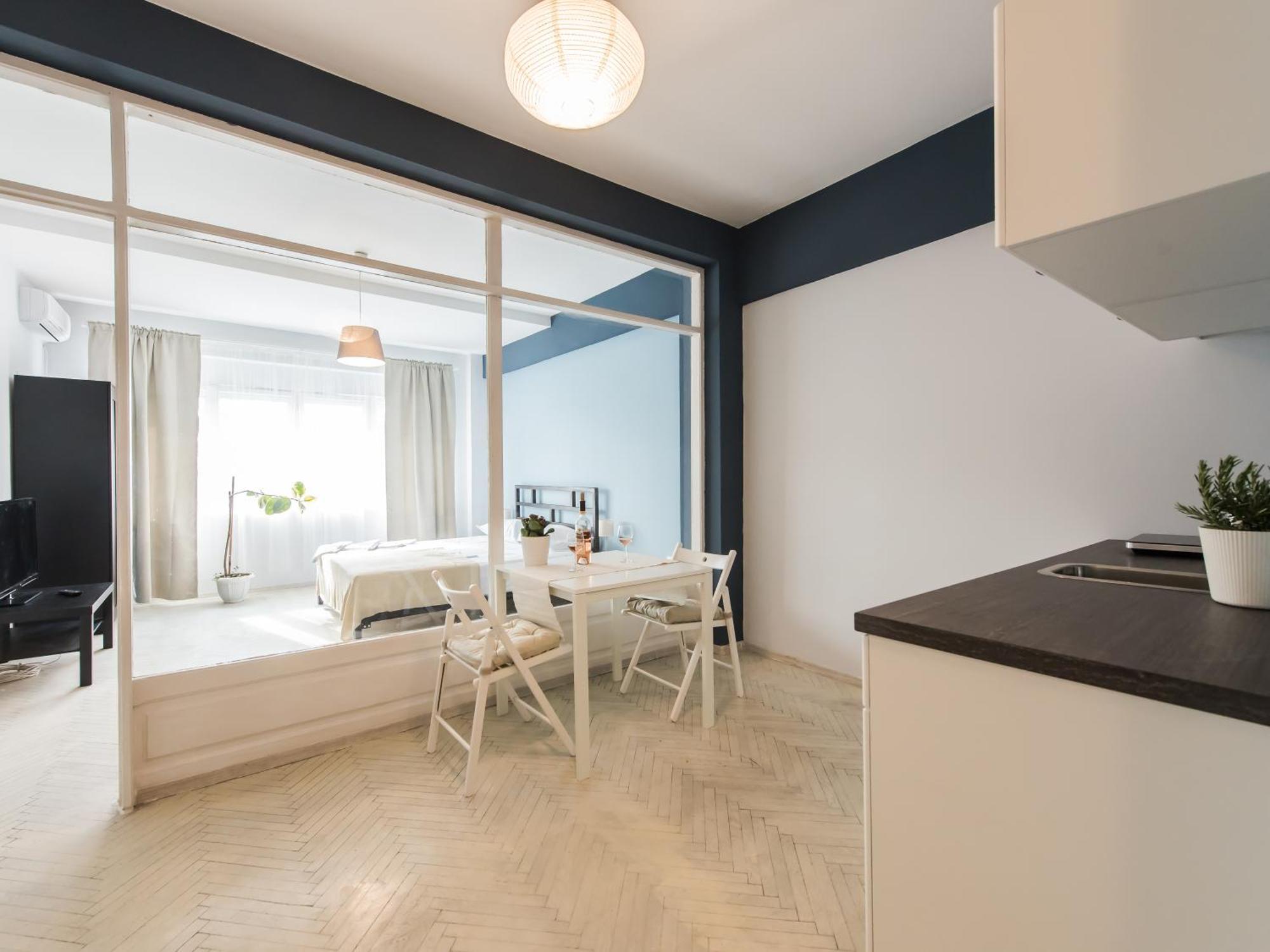 Apartament Color Old Town Center *
