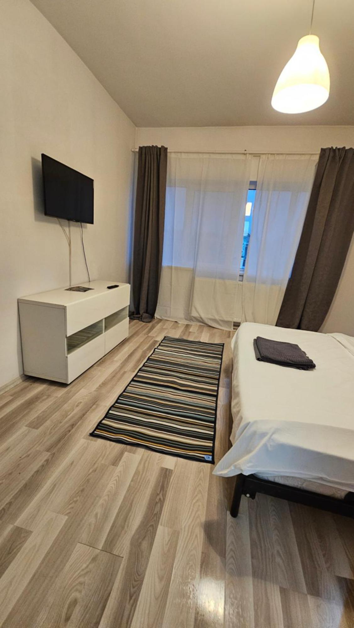 Color Old Town Center Apartment Bucharest