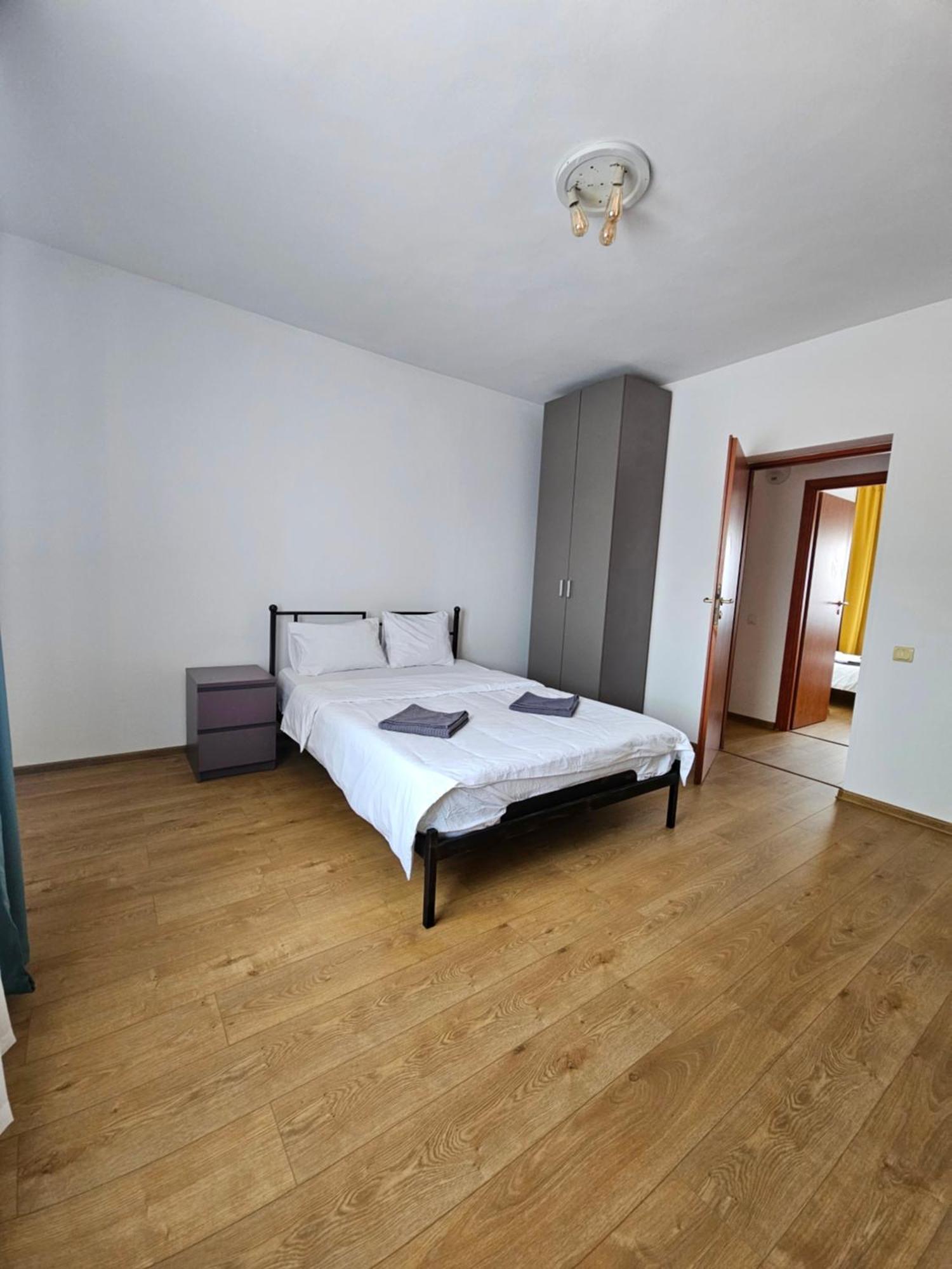 Apartament Color Old Town Center Bucureşti